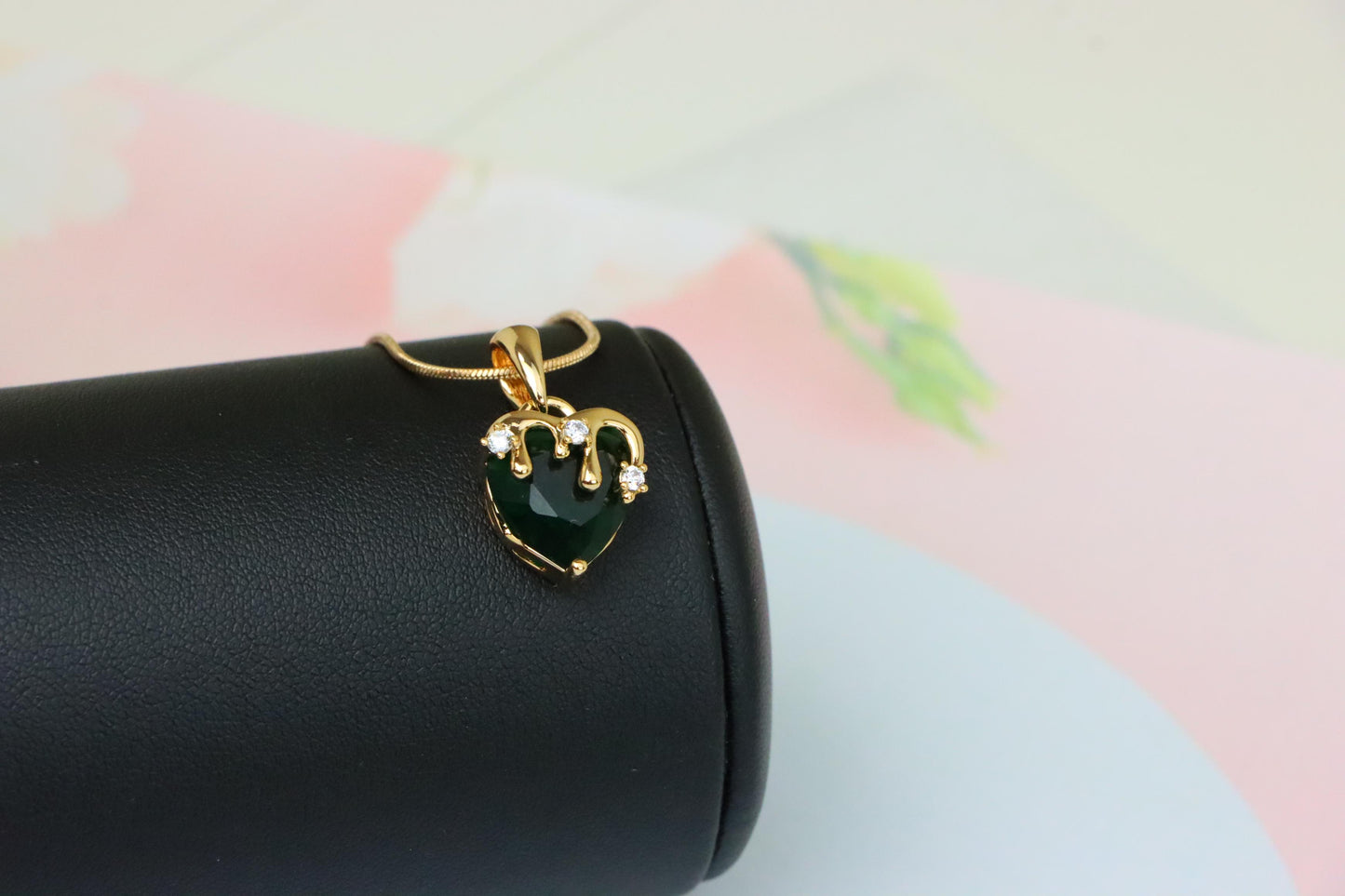 Heart Drip Green Pendant in Gold Finish Stylish Jewelry, XPPT1695 (2165-5)