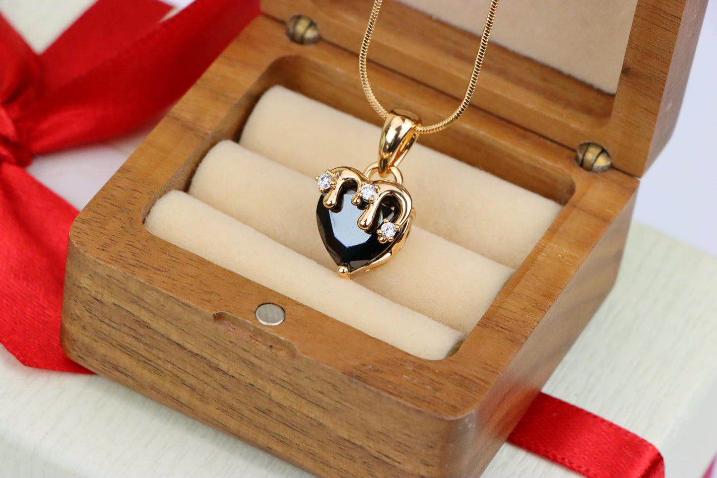 Heart Drip Black Pendant in Gold Finish Gothic Charm,XPPT1697 (2150-5)