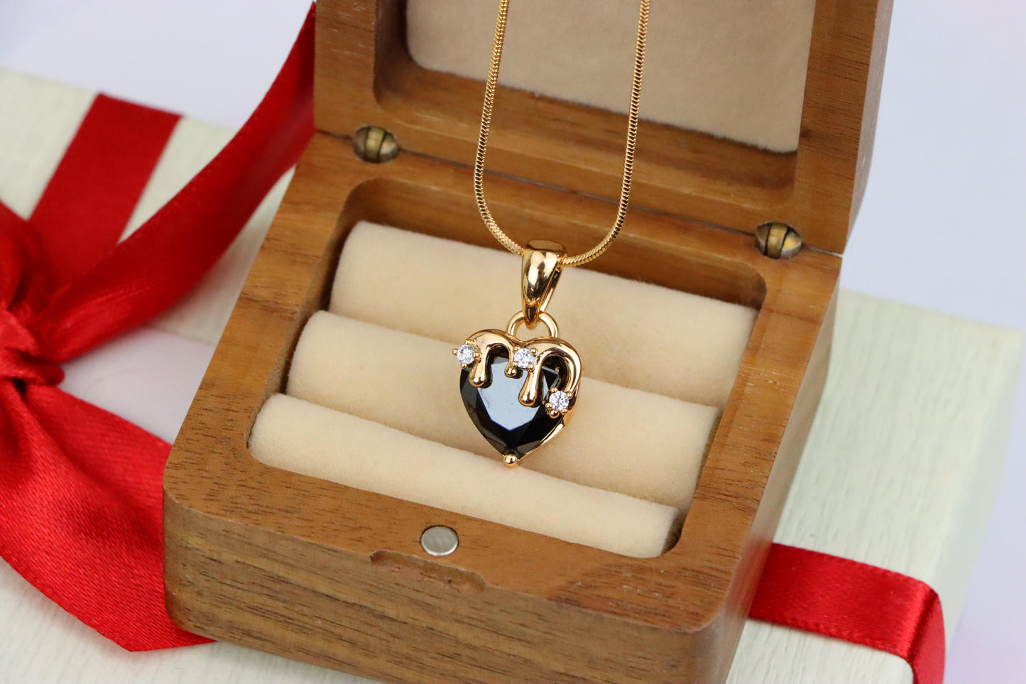 Heart Drip Black Pendant in Gold Finish Gothic Charm,XPPT1697 (2150-5)