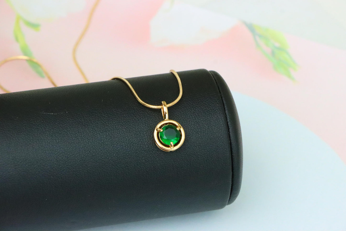 Round Green Crystal Pendant in Gold Plated Frame – Elegant Design, XPPT1701 (2150-6)