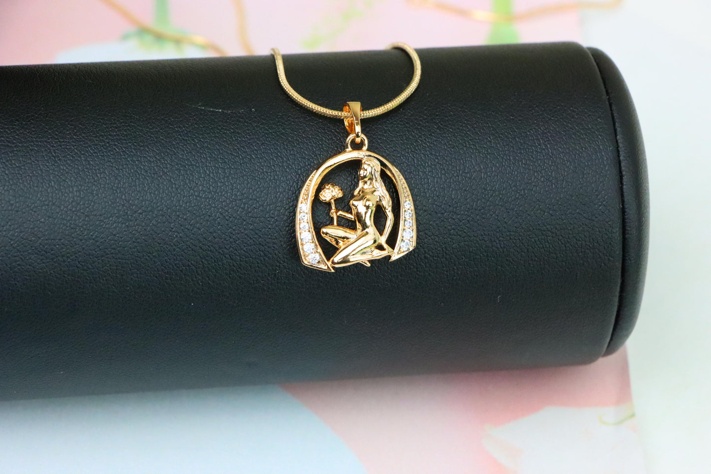 Zodiac-Inspired Rose Gold Pendant with Elegant Female Figure, XPPT1260 (2126-6)