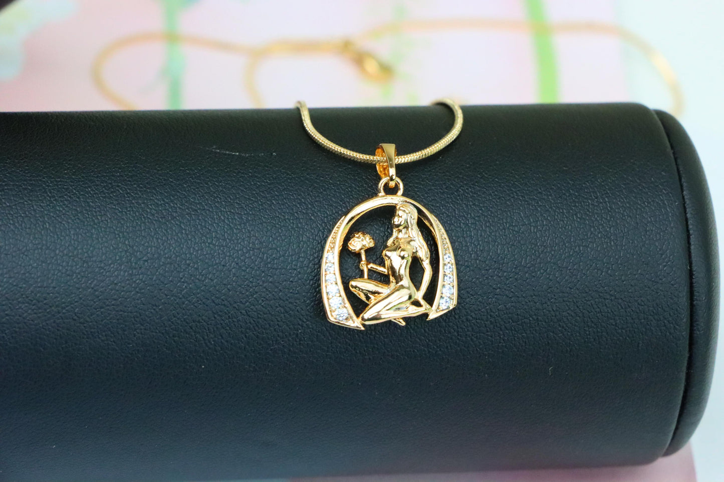 Zodiac-Inspired Rose Gold Pendant with Elegant Female Figure, XPPT1260 (2126-6)