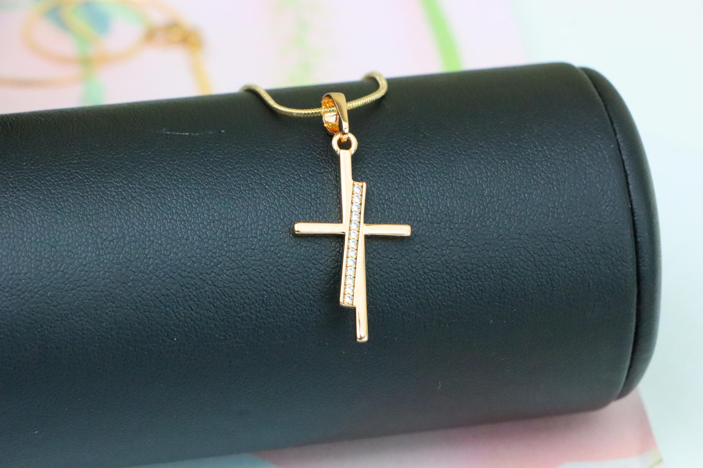 Elegant Rose Gold Cross Pendant with Embedded CZ Accents, XPPT1266 (2127-2)