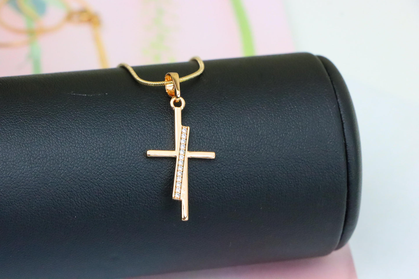 Elegant Rose Gold Cross Pendant with Embedded CZ Accents, XPPT1266 (2127-2)