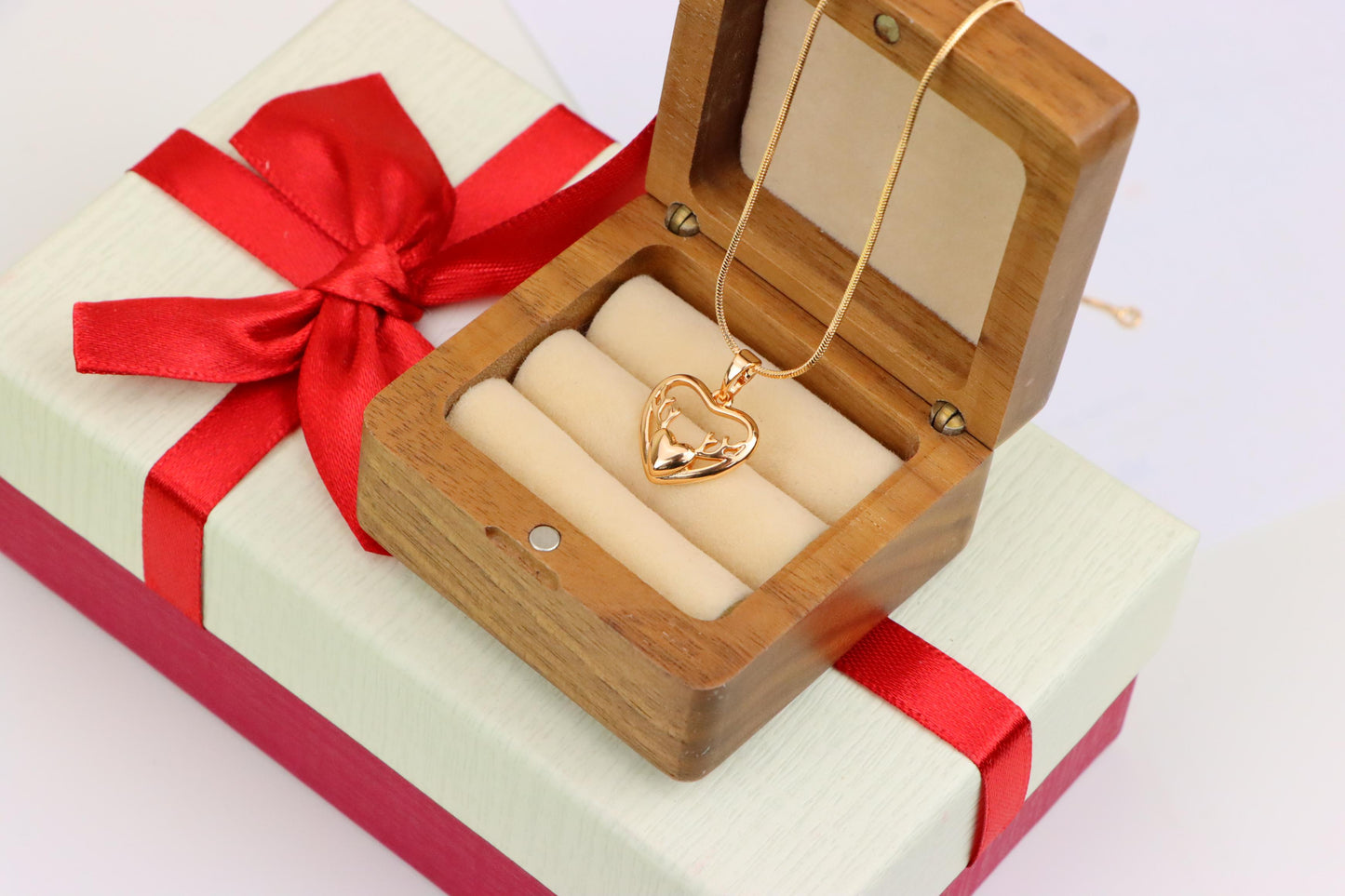 Heart Shaped Rose Gold Pendant with Antler Design Accent, XPPT1267 (2127-3)