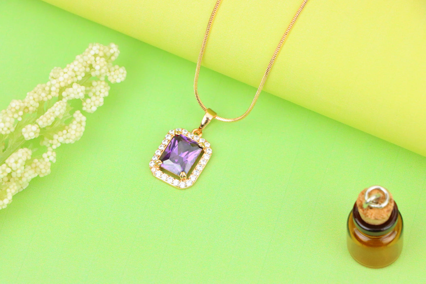 Purple Crystal Rose Gold Pendant with Sparkling White Stone Frame, XPPT1274 (2127-10)