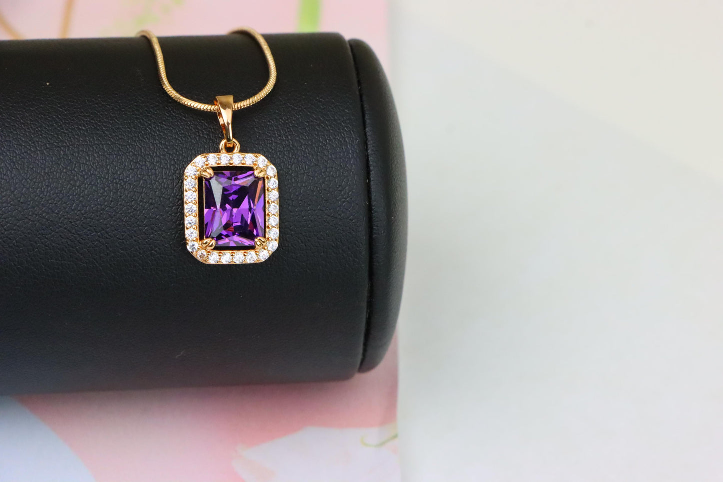 Purple Crystal Rose Gold Pendant with Sparkling White Stone Frame, XPPT1274 (2127-10)
