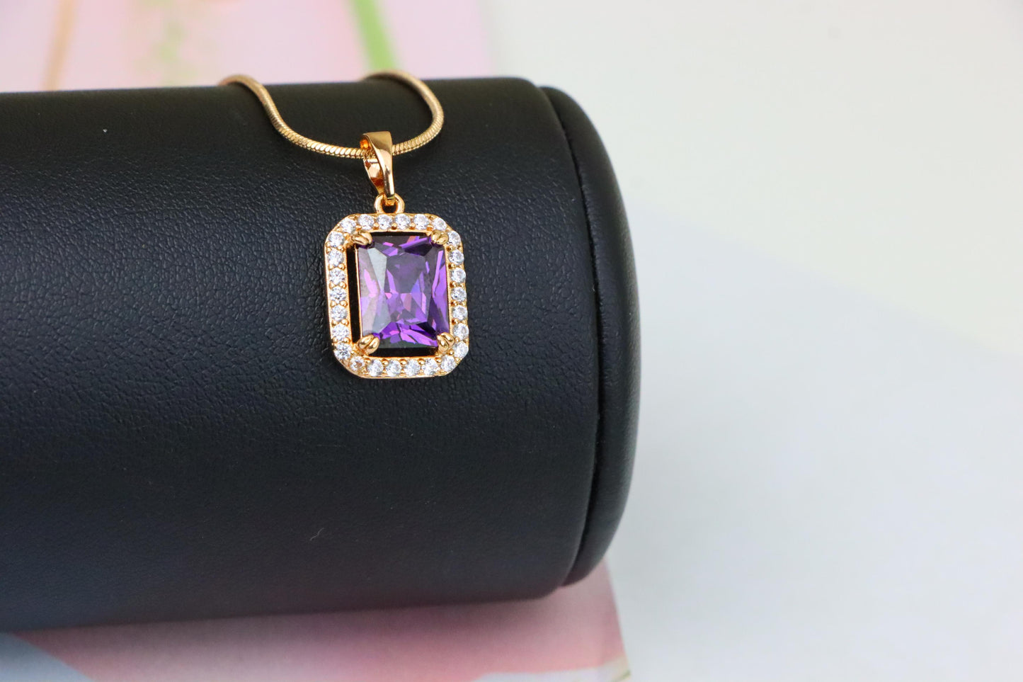 Purple Crystal Rose Gold Pendant with Sparkling White Stone Frame, XPPT1274 (2127-10)