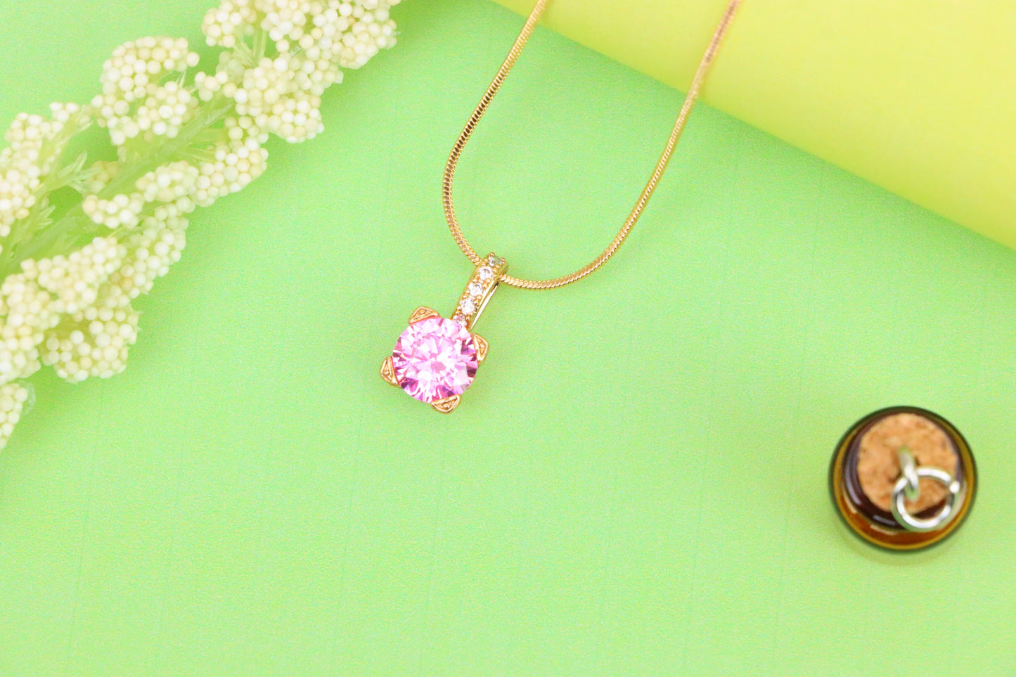 Elegant Pink Round Pendant with Gold Plated Sparkling Bail Detail, XPPT1720 (2150-8)