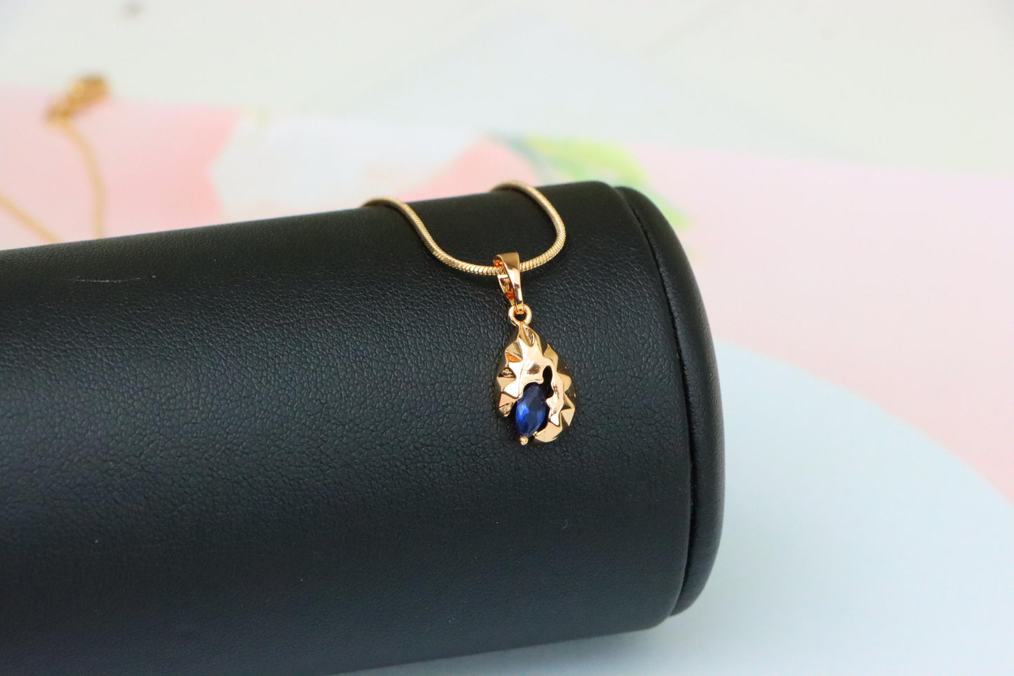 Teardrop Blue Stone Pendant with Textured Gold Plated Leaf Design, XPPT1721 (2150-9)