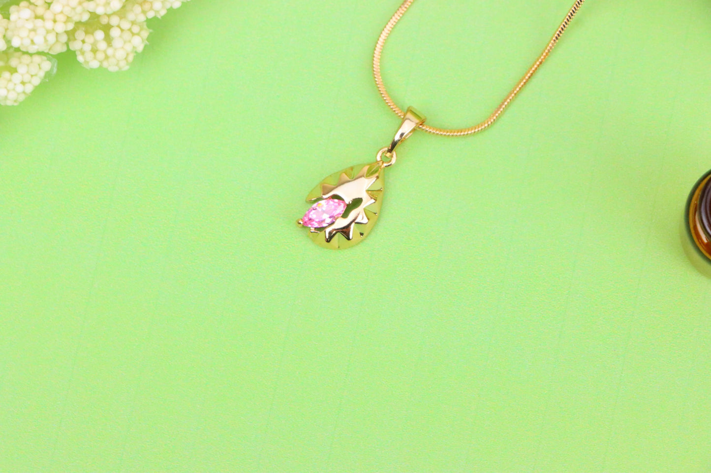 Gold Leaf Teardrop Pendant with Marquise Pink Stone Accent, XPPT1724 (2150-9)
