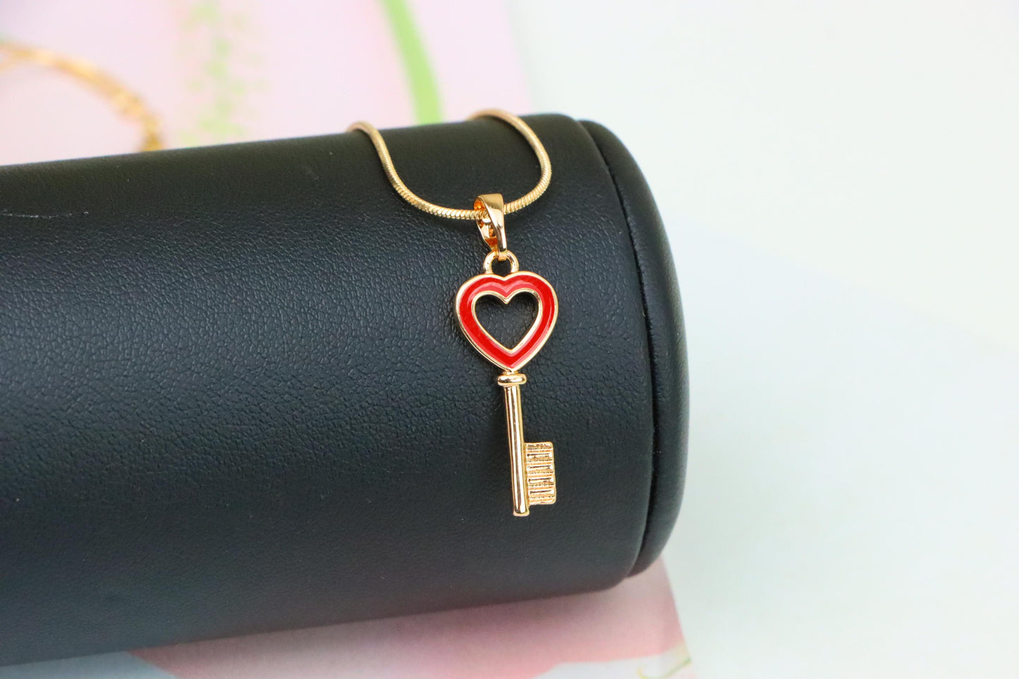 Heart-Shaped Key Design Rose Gold Pendant with Red Enamel Accent, XPPT1280 (2128-6)