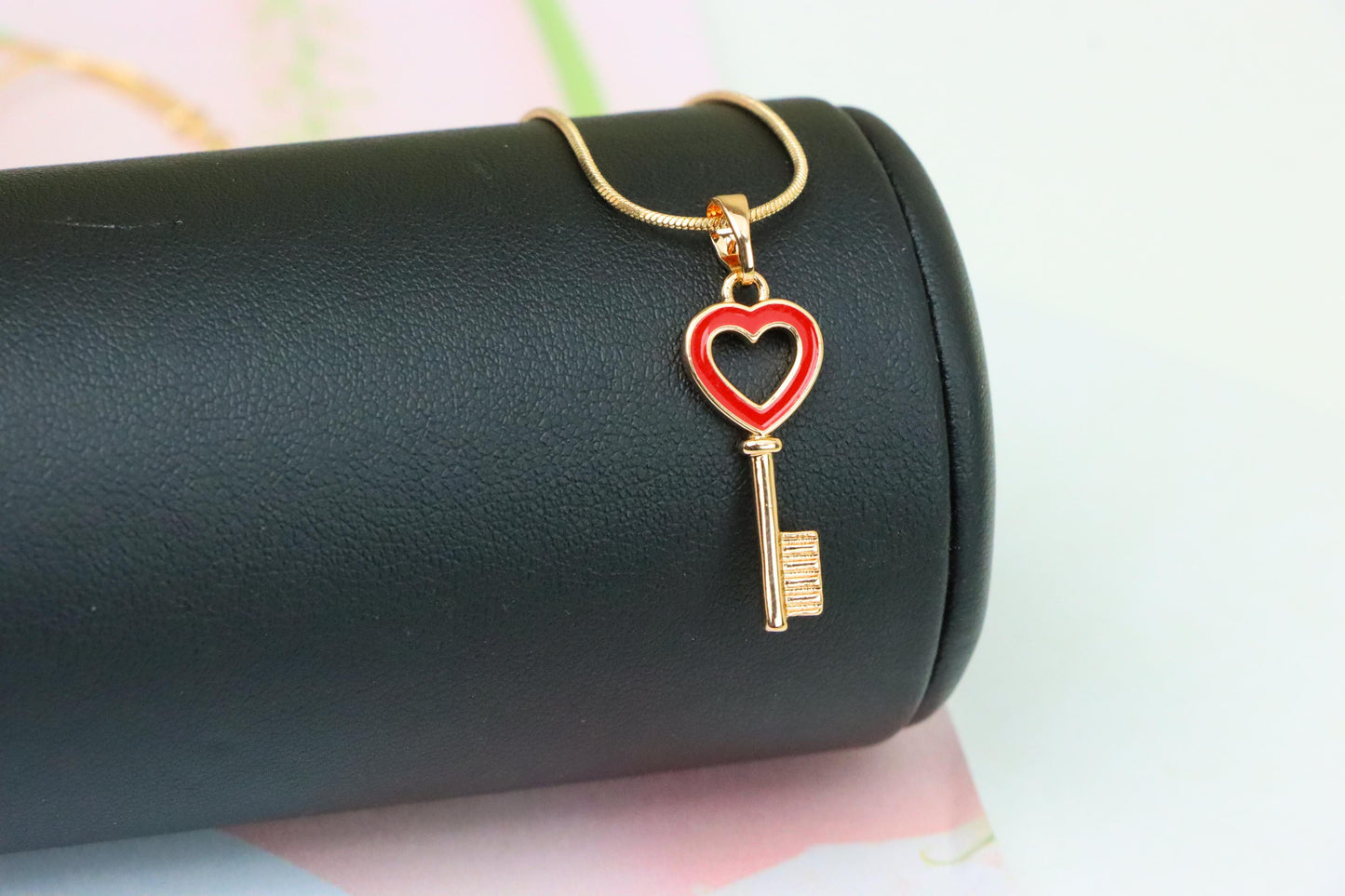 Heart-Shaped Key Design Rose Gold Pendant with Red Enamel Accent, XPPT1280 (2128-6)