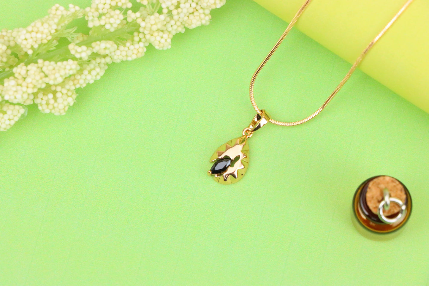 Teardrop Leaf Pendant with Marquise Black Stone in Gold Finish, XPPT1725 (2150-9)