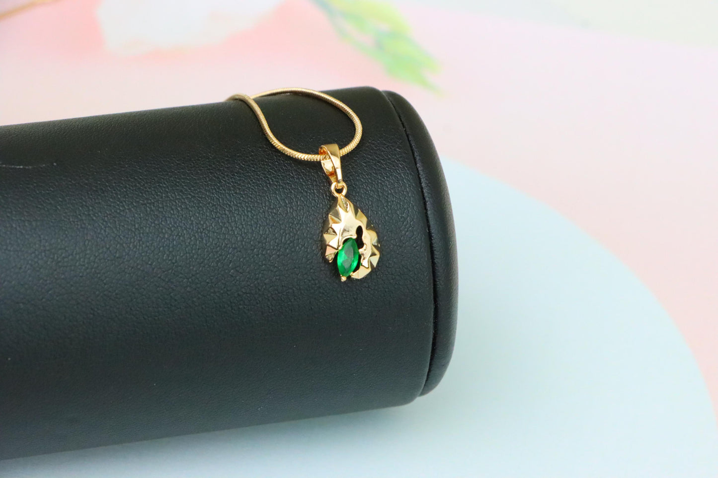 Teardrop Leaf Pendant with Marquise Green Stone in Gold Finish, XPPT1726 (2150-9)
