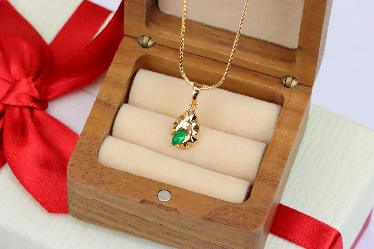 Teardrop Leaf Pendant with Marquise Green Stone in Gold Finish, XPPT1726 (2150-9)