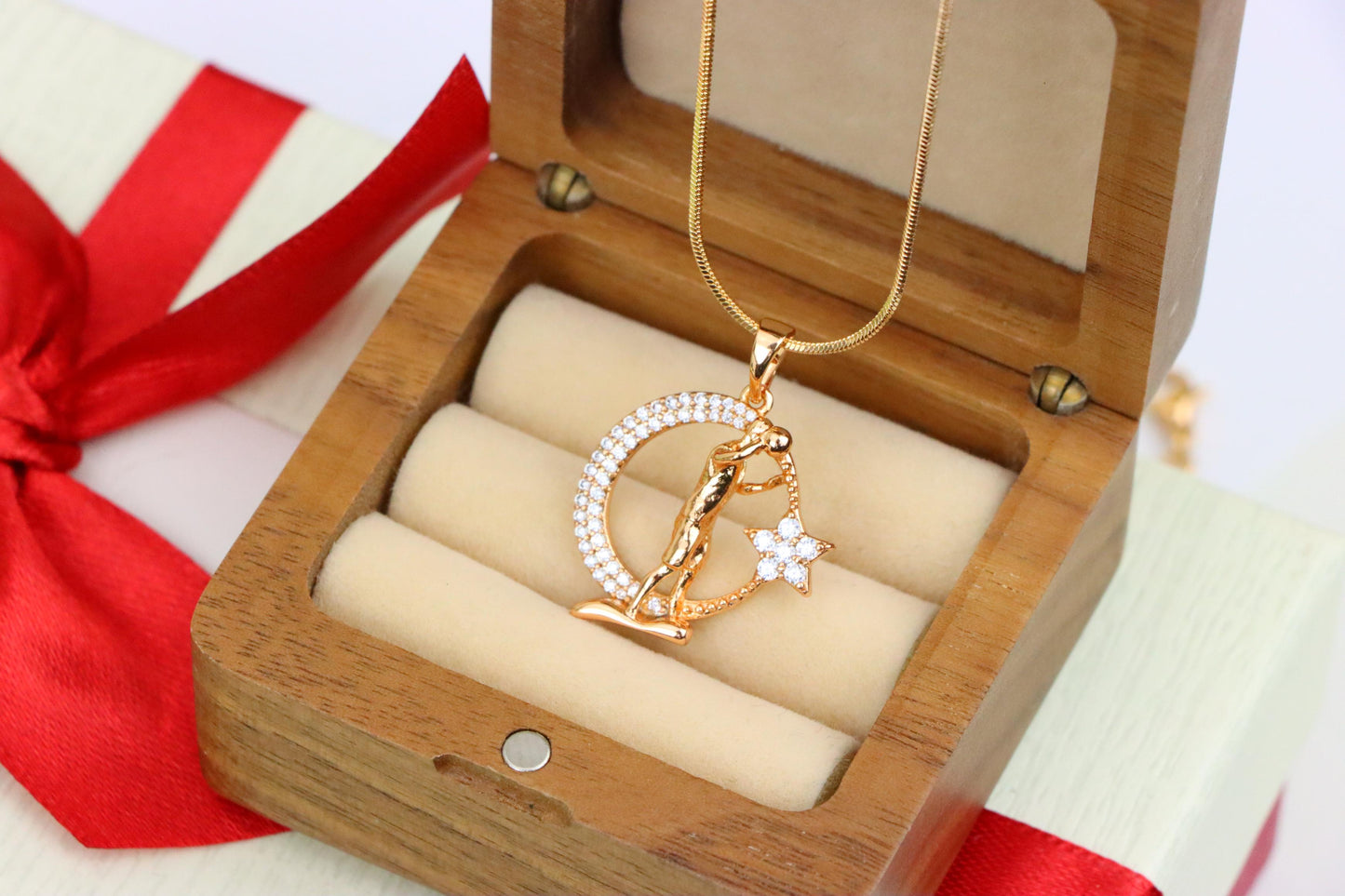 Basketball Player Moon Star Rose Gold Pendant for Men & Women, XPPT1281 (2128-7)