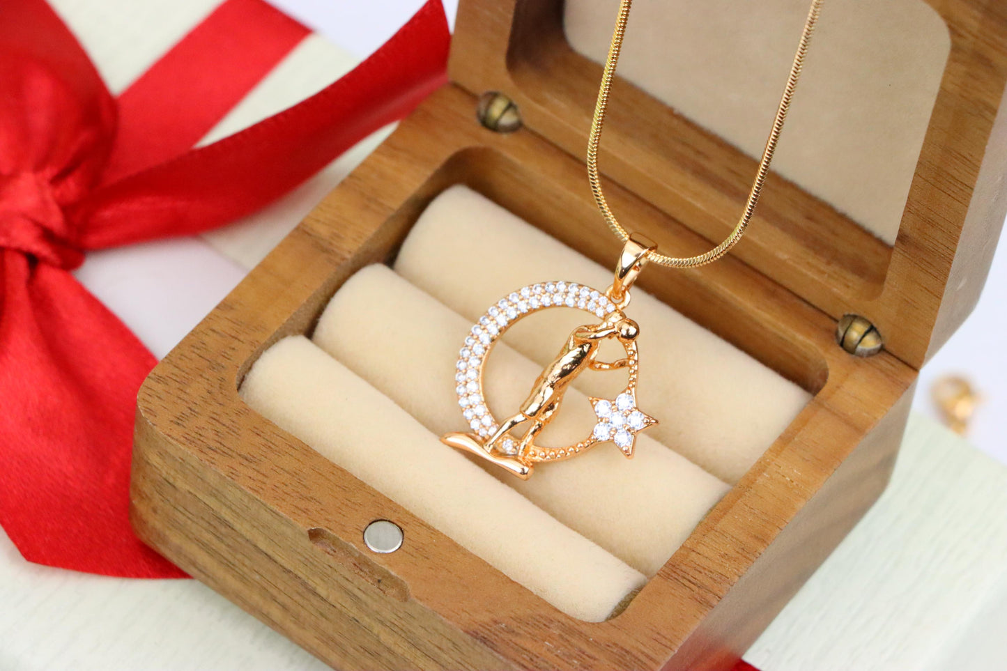 Basketball Player Moon Star Rose Gold Pendant for Men & Women, XPPT1281 (2128-7)