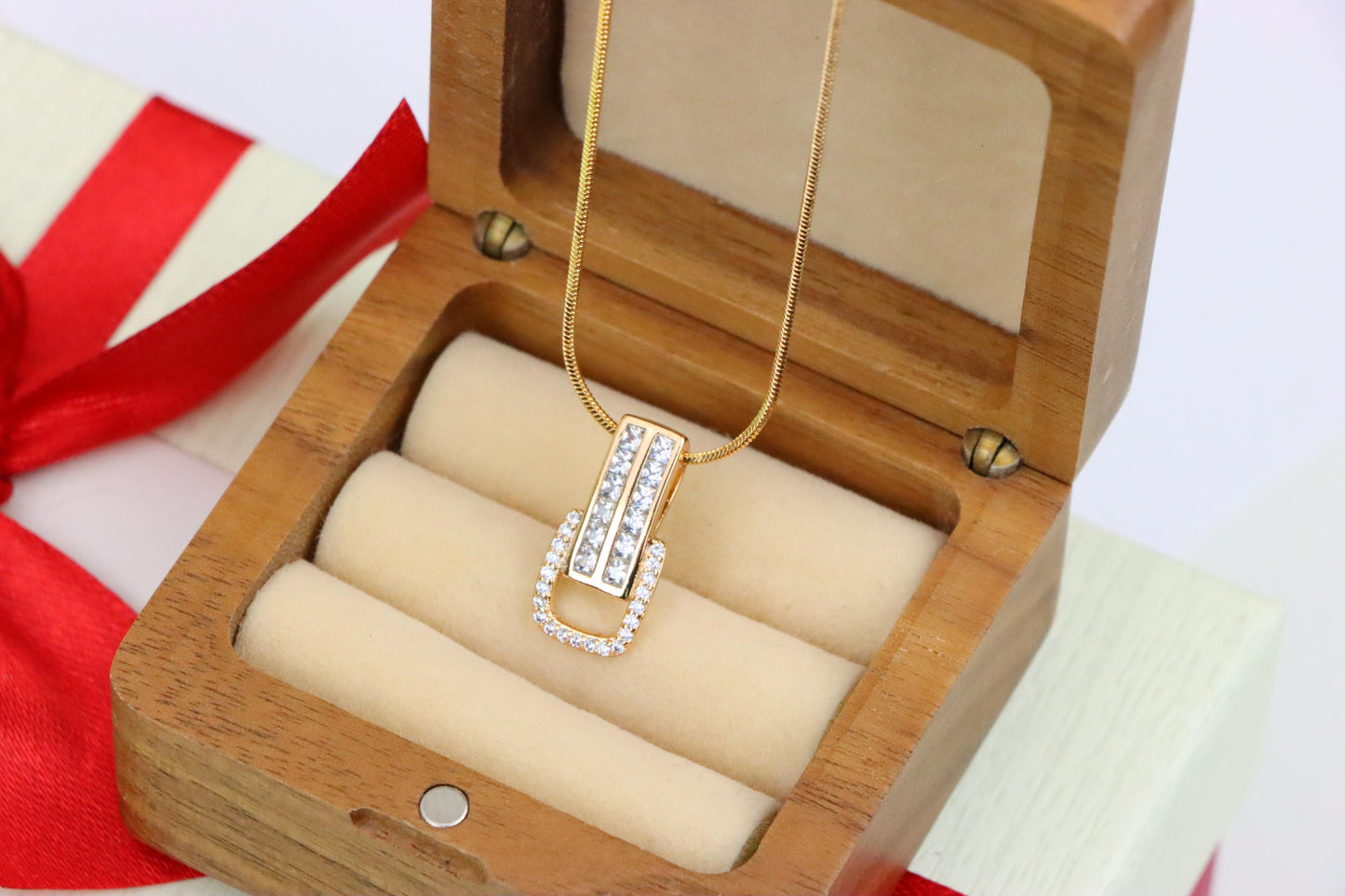 Modern Geometric Rectangle Rose Gold Pendant with Sparkling Accents, XPPT1282 (2128-8)