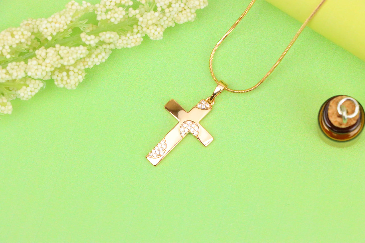 Elegant Rose Gold Cross Pendant with Crystal Accents for Women & Men, XPPT1738 (2151-3)