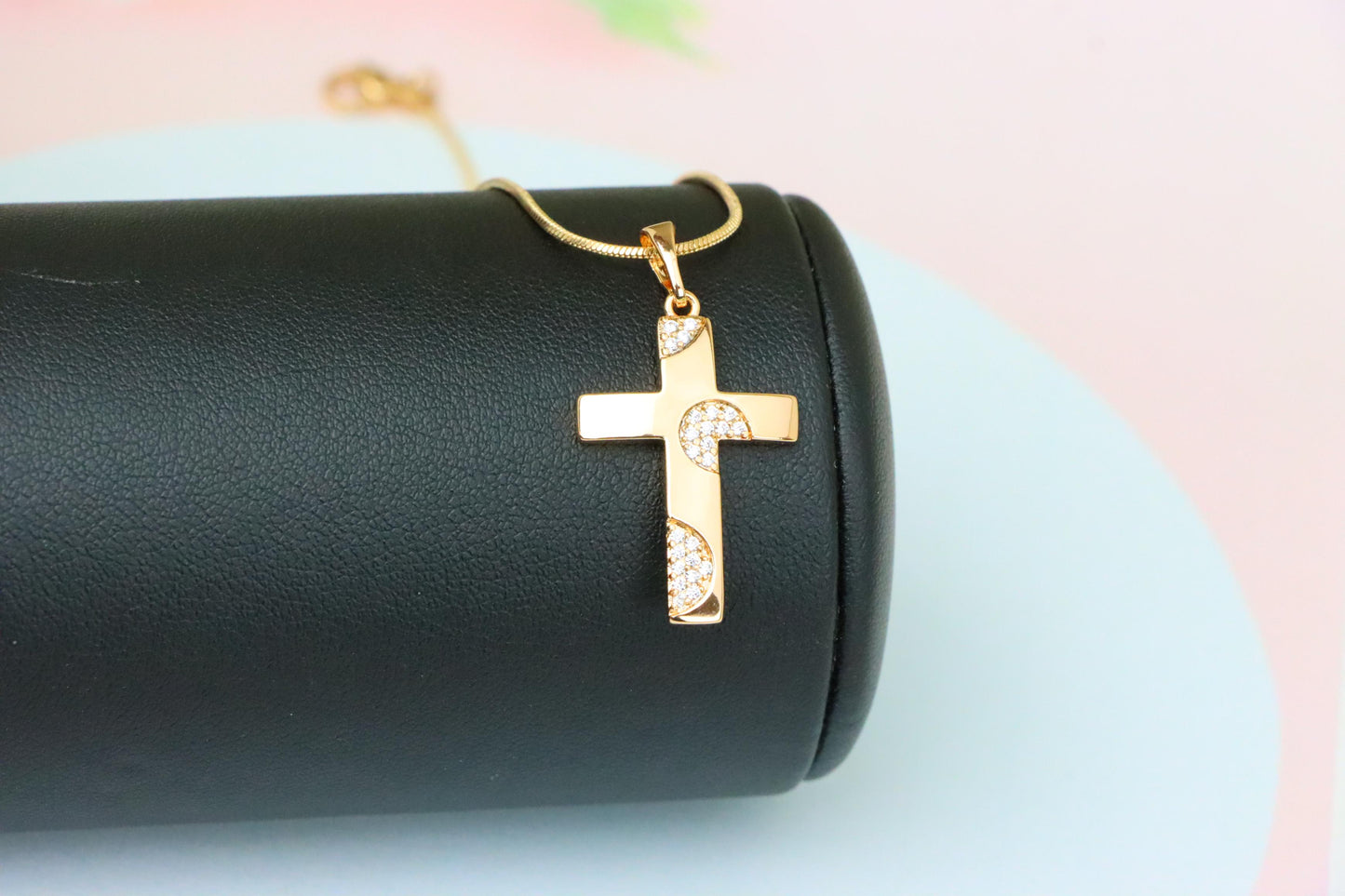Elegant Rose Gold Cross Pendant with Crystal Accents for Women & Men, XPPT1738 (2151-3)