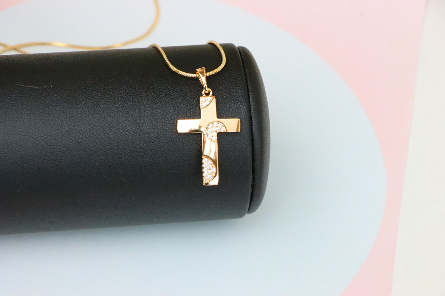Elegant Rose Gold Cross Pendant with Crystal Accents for Women & Men, XPPT1738 (2151-3)