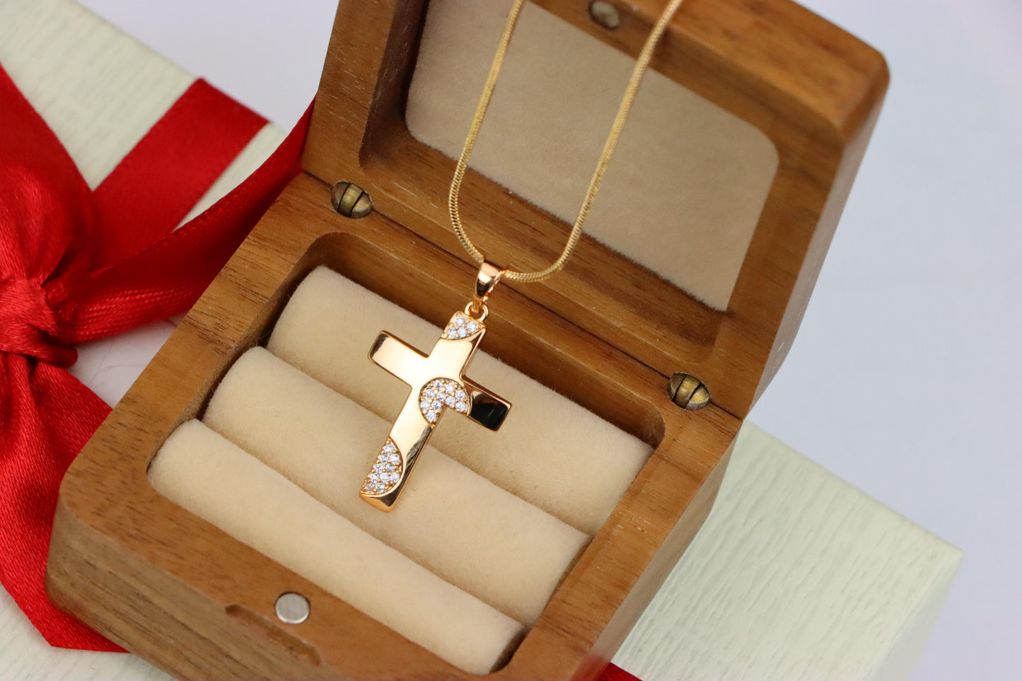 Elegant Rose Gold Cross Pendant with Crystal Accents for Women & Men, XPPT1738 (2151-3)