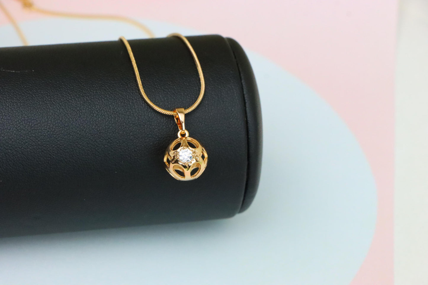 Elegant Rose Gold Round Pendant with Sparkling Center Stone, XPPT1744 (2151-6)