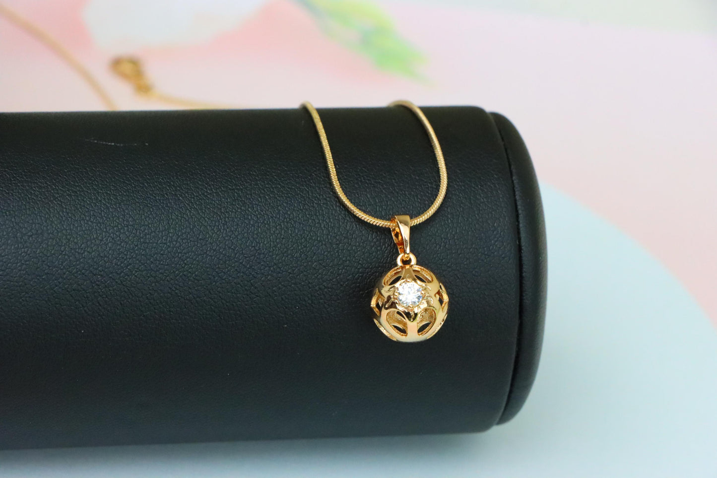 Elegant Rose Gold Round Pendant with Sparkling Center Stone, XPPT1744 (2151-6)