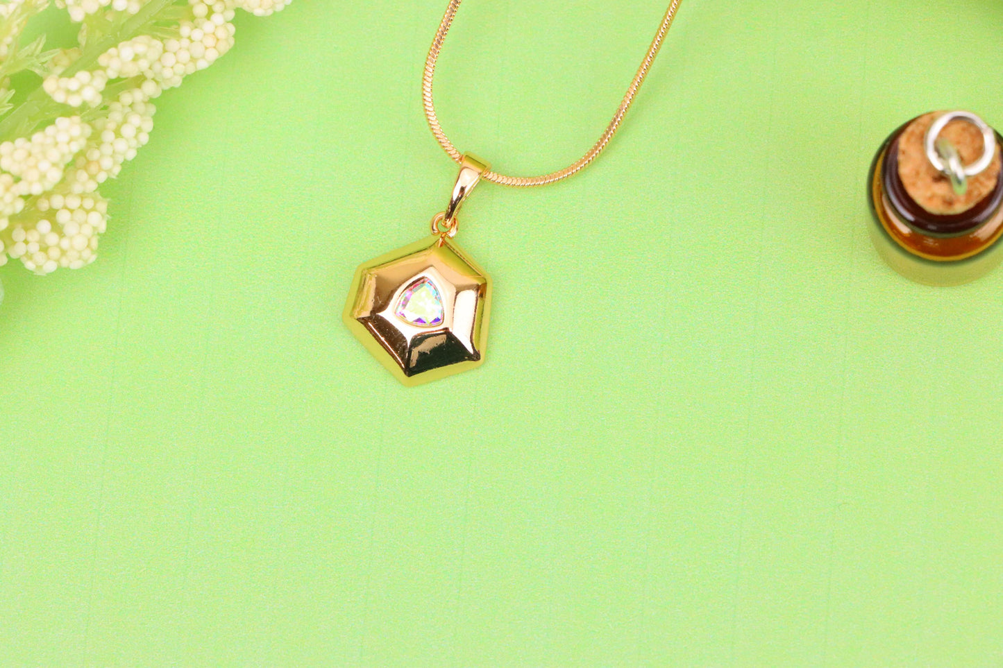 Gold-Plated Satin White Pendant with Iridescent Center Stone, XPPT1749 (2152-1)