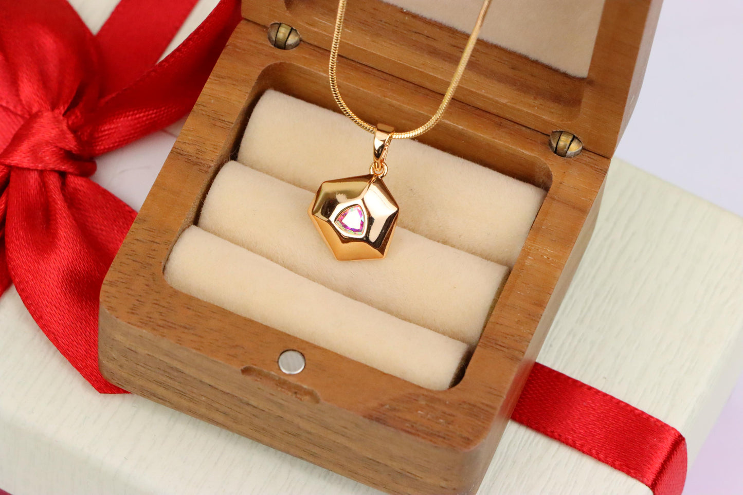 Gold-Plated Satin White Pendant with Iridescent Center Stone, XPPT1749 (2152-1)