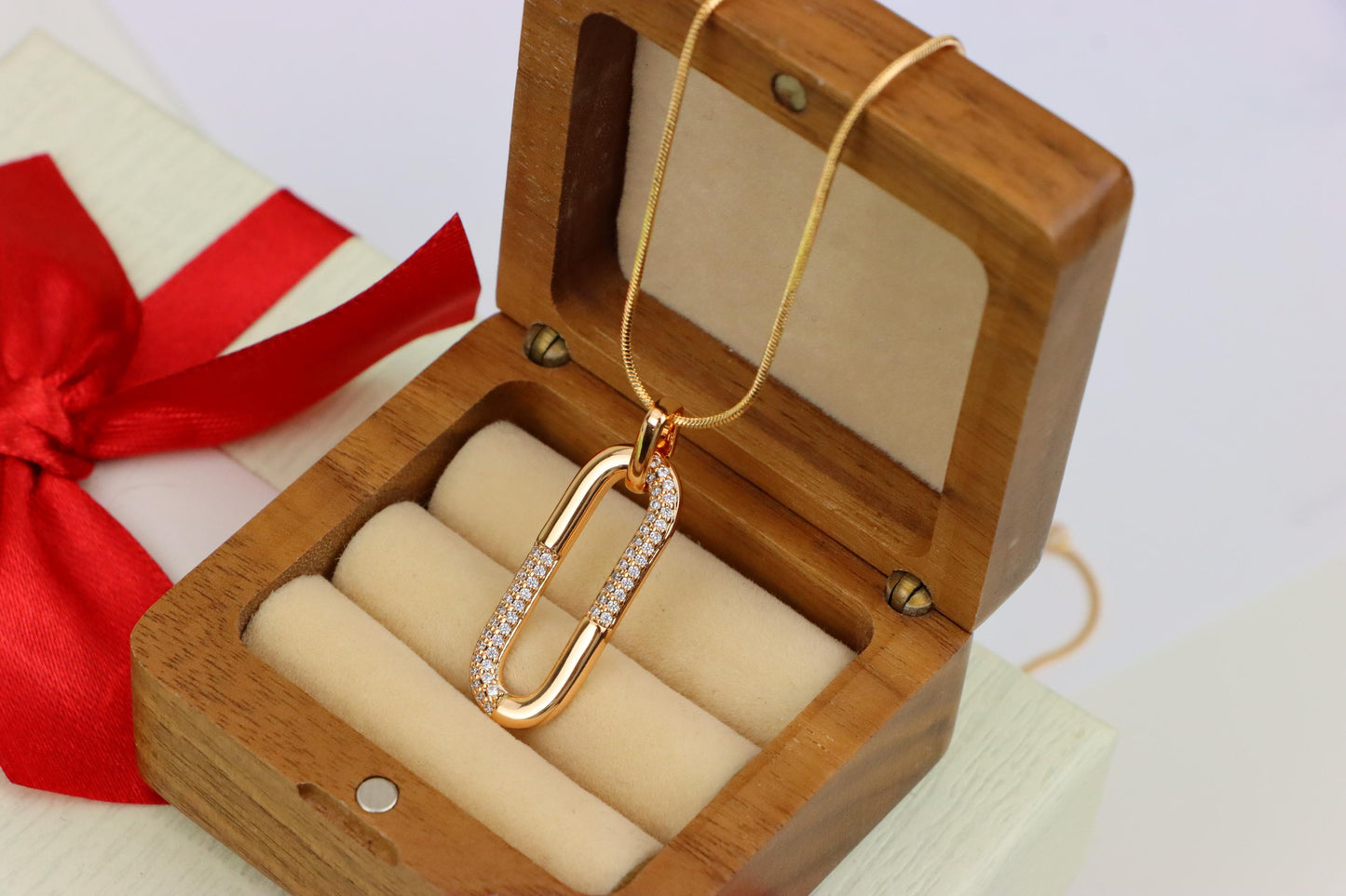 Oval Link Style Rose Gold Pendant with Crystal Accents, XPPT1300 (2130-6)