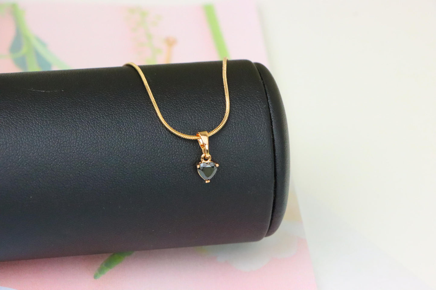 Mini Heart-Shaped Black Pendant in Gold Plated Brass, XPPT1303 (2130-8)