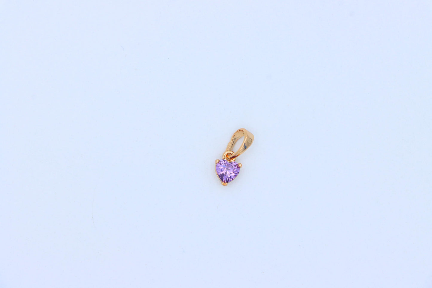 Elegant Heart-Shaped Purple Pendant in Gold, XPPT1304 (2130-8)