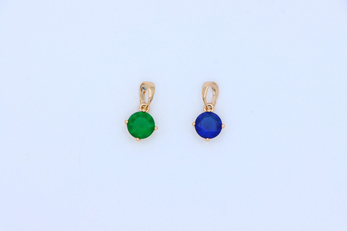 Round Blue Stone Pendant in Gold Plated Brass – Dainty Everyday Charm, XPPT1758 (2152-3)