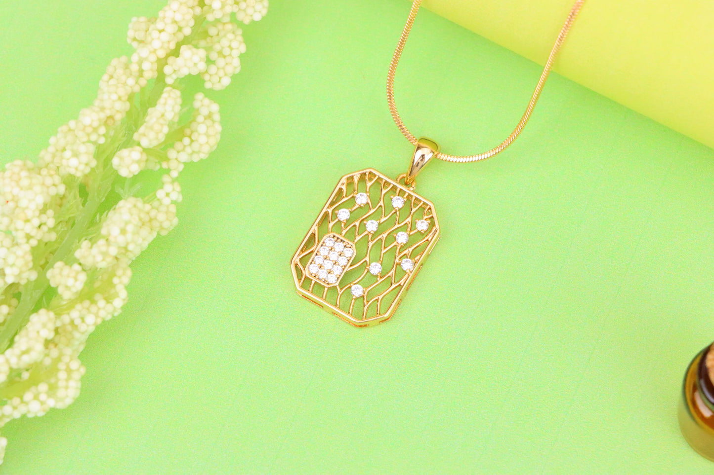 Rose Gold Rectangle Pendant with Crystal Accents, XPPT1307 (2130-10)
