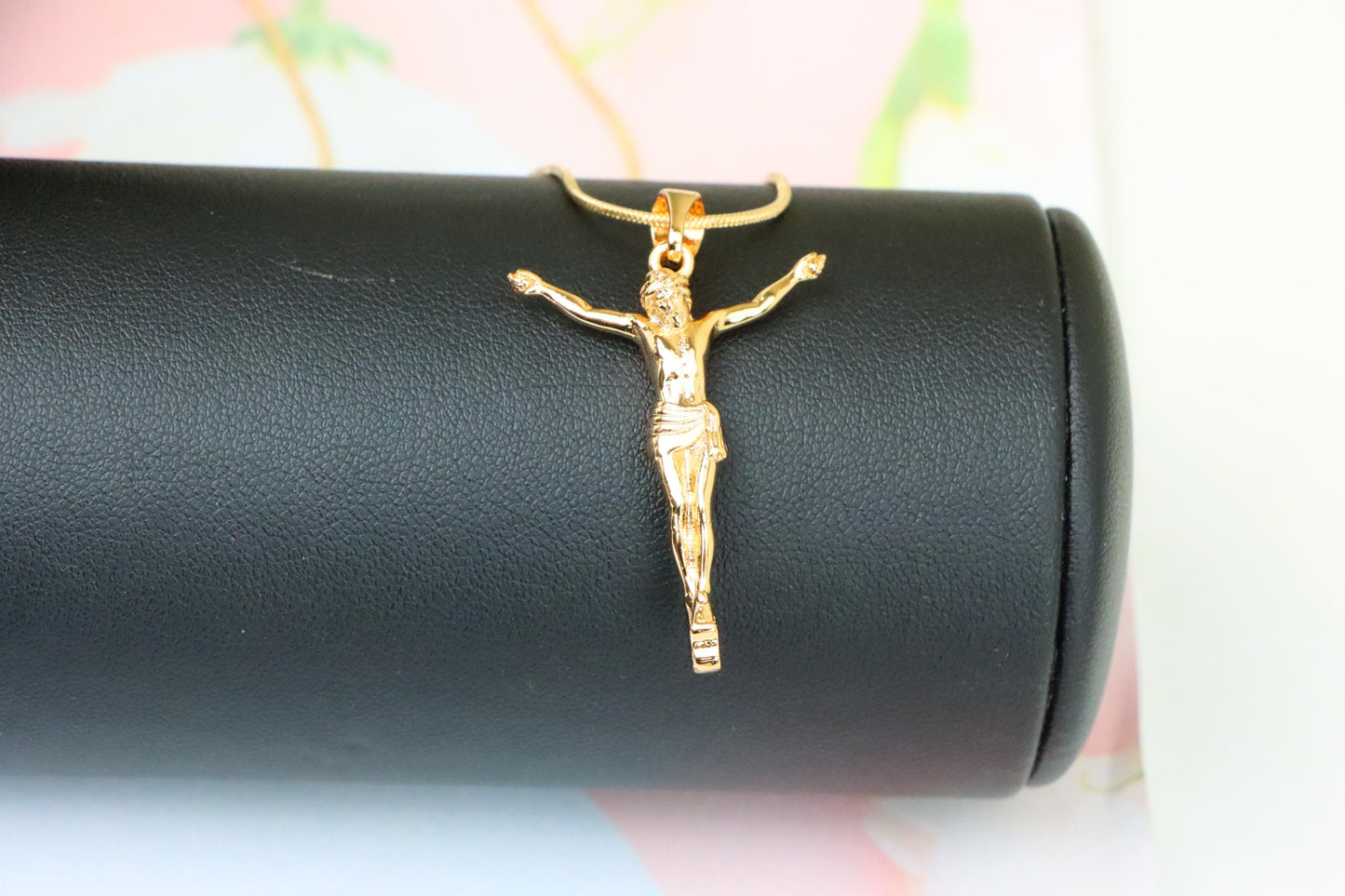 Gold Plated Crucifix Rose Gold Pendant, XPPT1309 (2131-2)