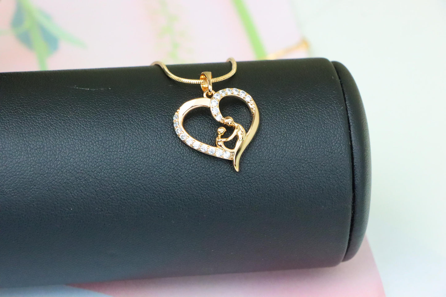 Rose Gold Mother & Child Heart Pendant with Sparkling Stones, XPPT1312 (2131-5)