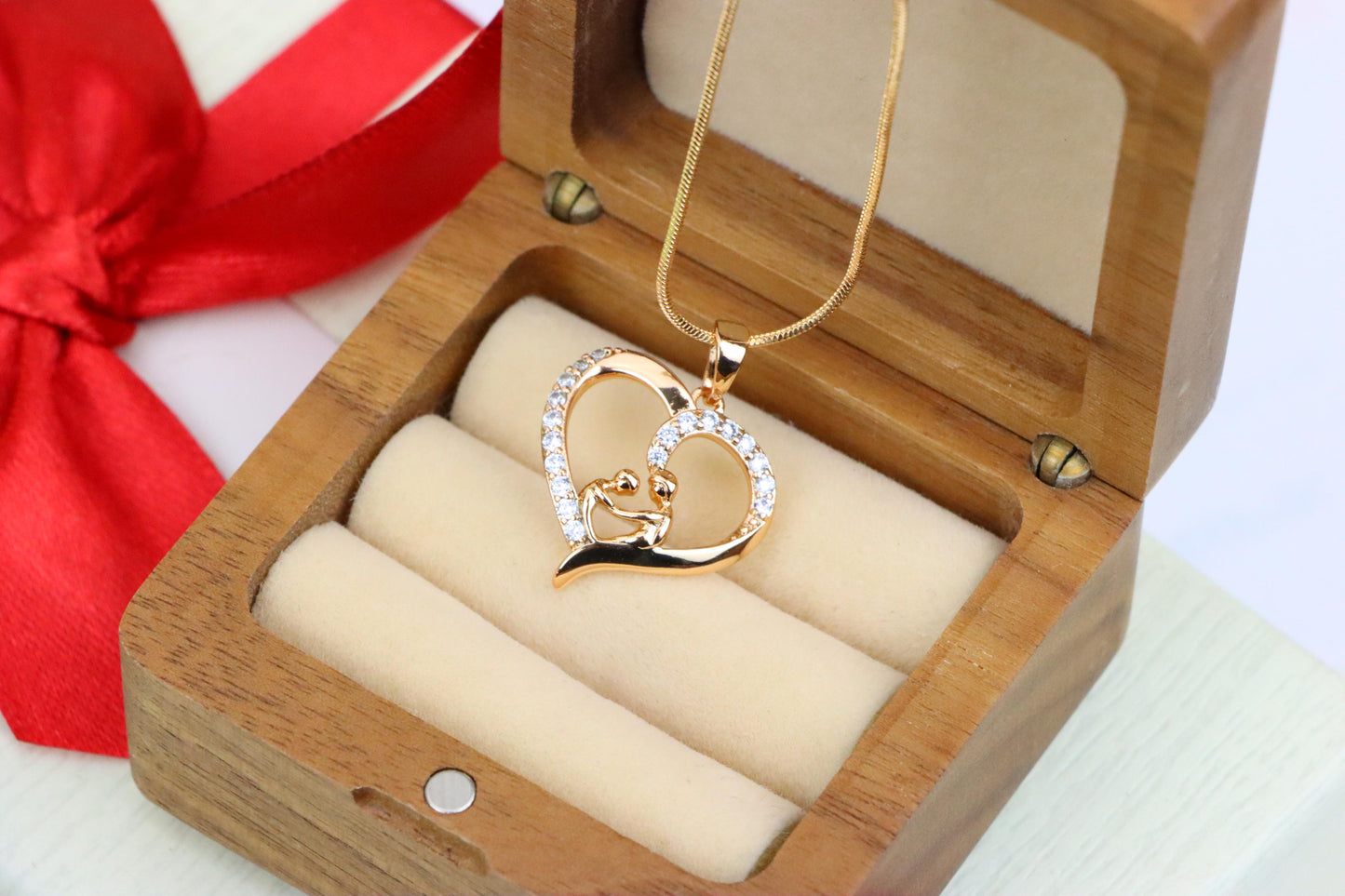 Rose Gold Mother & Child Heart Pendant with Sparkling Stones, XPPT1312 (2131-5)