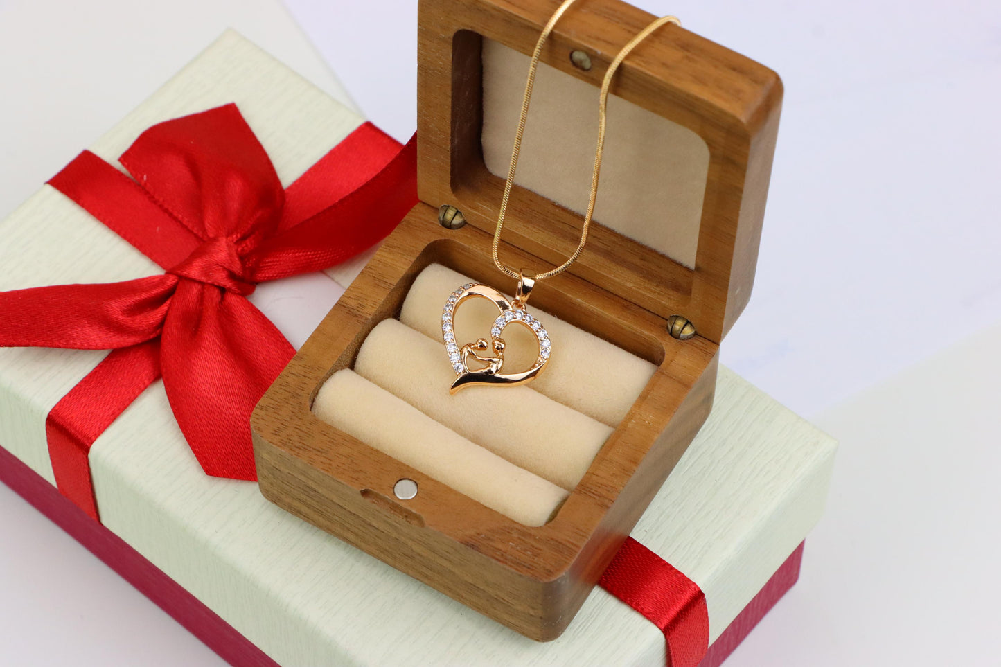 Rose Gold Mother & Child Heart Pendant with Sparkling Stones, XPPT1312 (2131-5)