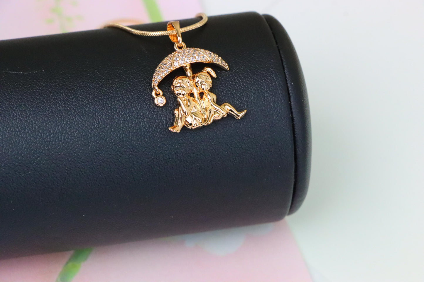 Adorable Couple Under Umbrella Rose Gold Pendant, XPPT1316 (2131-9)