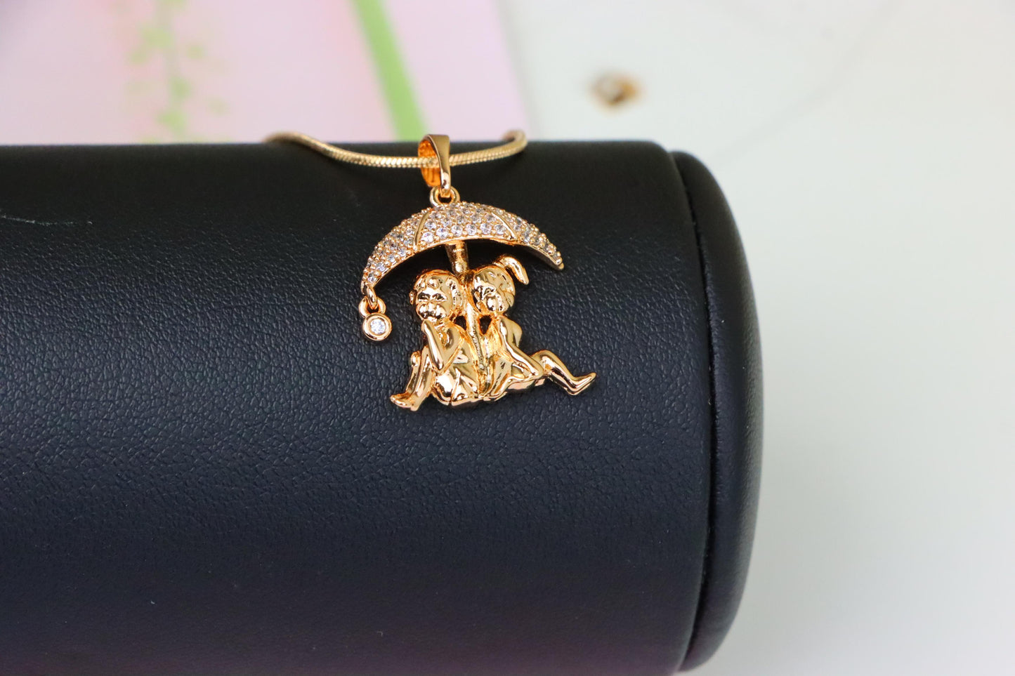 Adorable Couple Under Umbrella Rose Gold Pendant, XPPT1316 (2131-9)