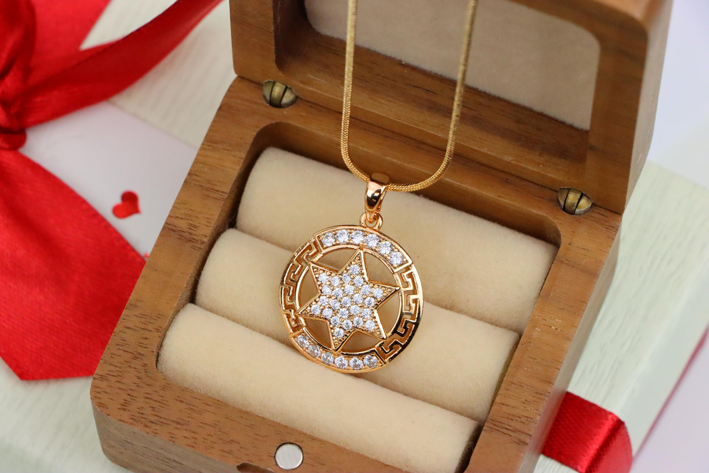 Sparkling Starburst Circle Rose Gold Pendant, XPPT1317 (2131-10)