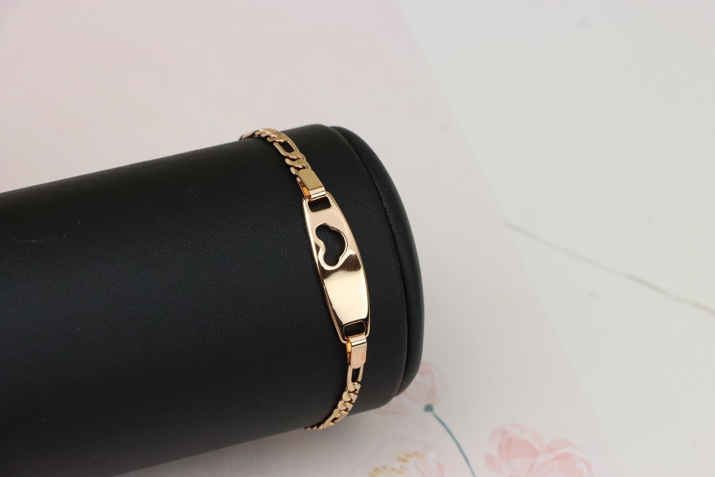 Heart Cutout Rose Gold Bracelet with Figaro Chain, XPBL0988 (2099-7)