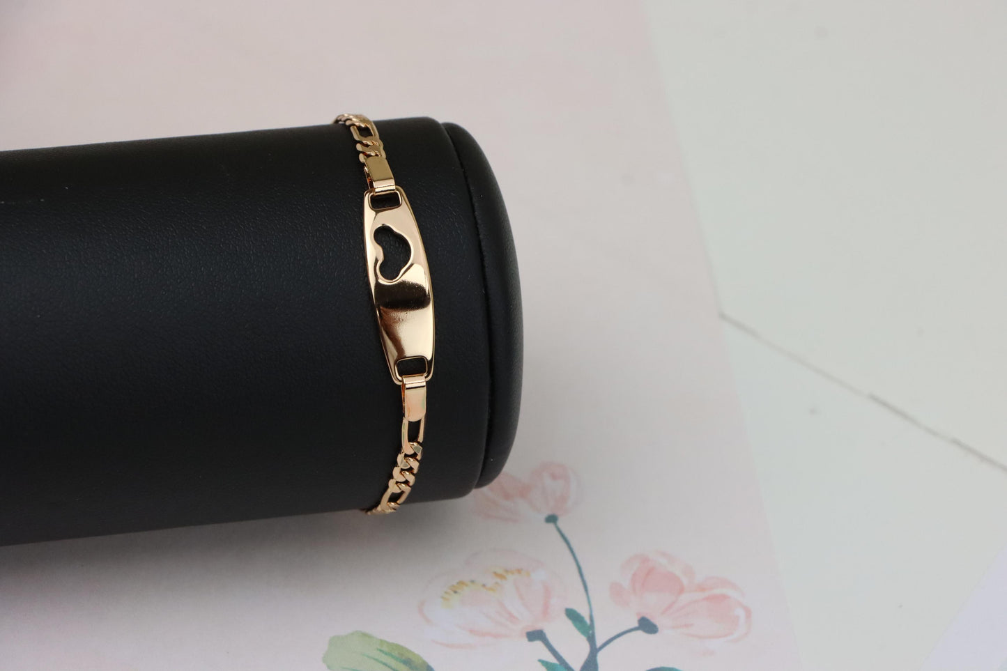 Heart Cutout Rose Gold Bracelet with Figaro Chain, XPBL0988 (2099-7)