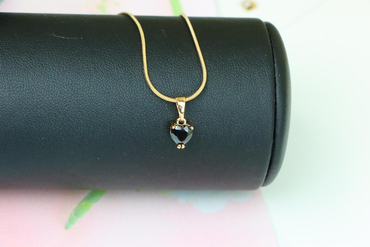 Minimalist Black Heart Pendant in Rose Gold, XPPT1319 (2132-2)