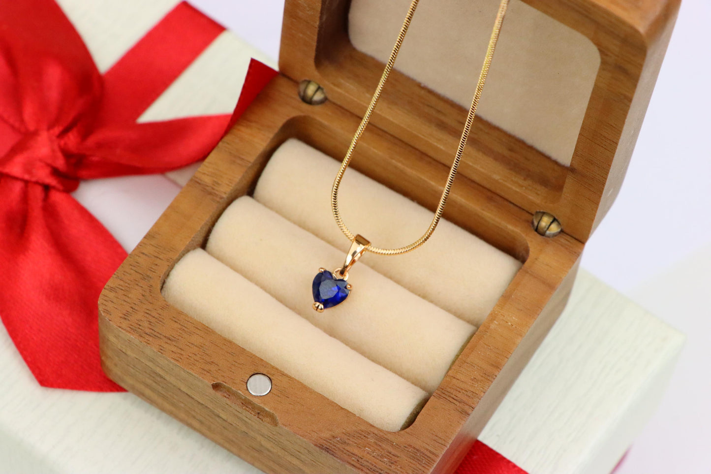 Heart-Shaped Dark Blue Pendant with Rose Gold Finish, XPPT1321 (2132-2)