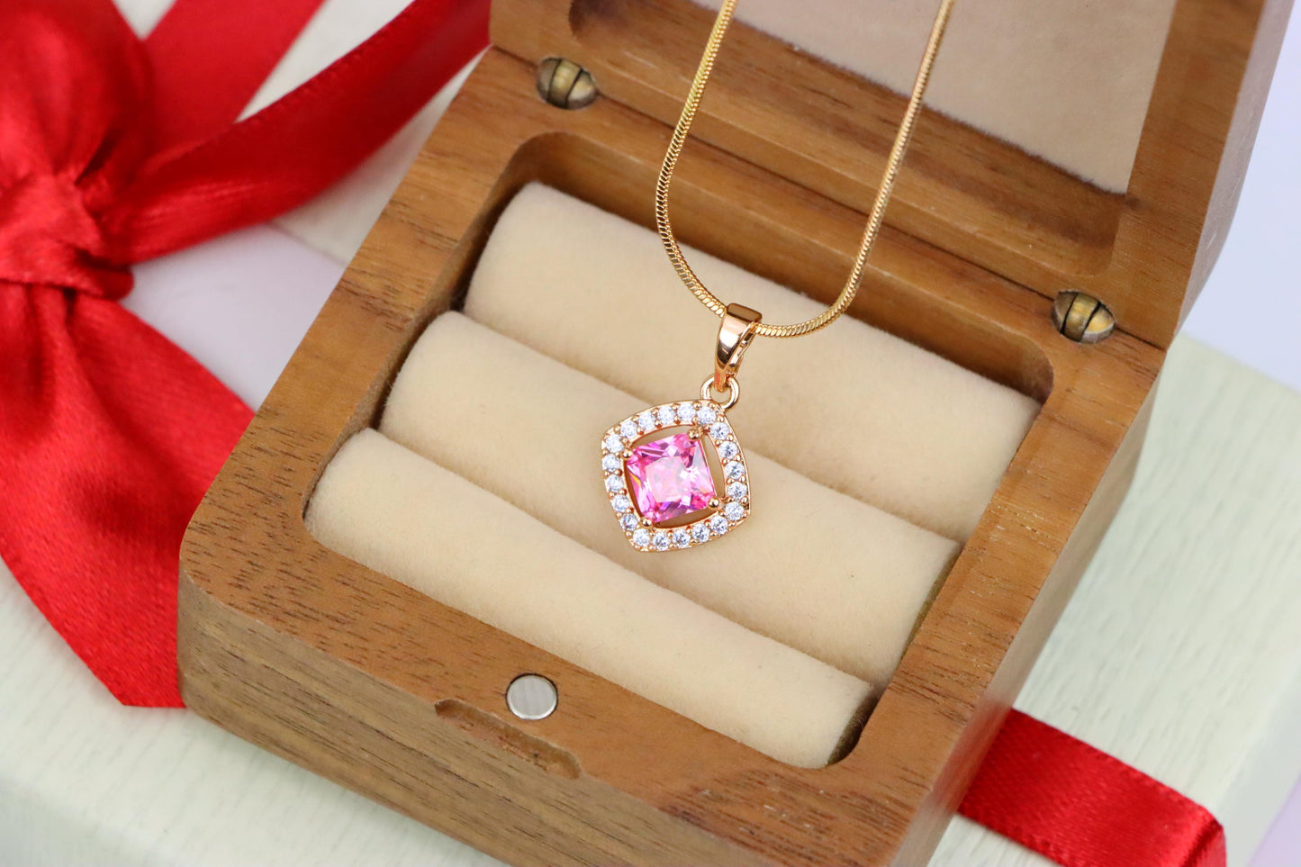 Pink Princess-Cut Pendant in Gold Plated Brass with Sparkling Halo, XPPT1789 (2153-1)