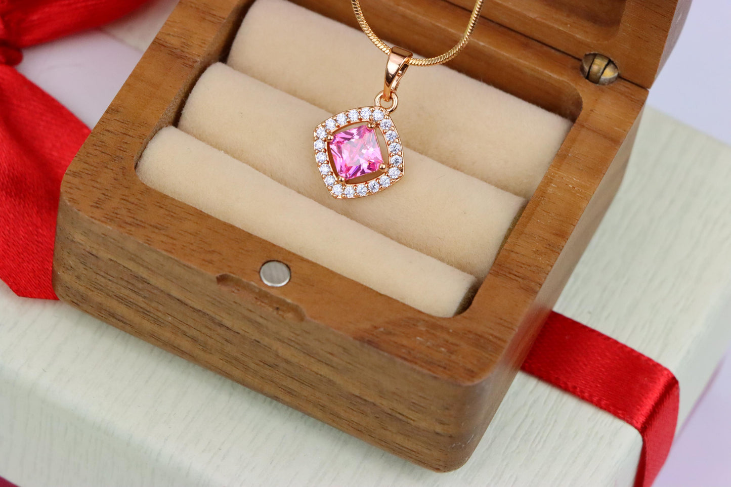 Pink Princess-Cut Pendant in Gold Plated Brass with Sparkling Halo, XPPT1789 (2153-1)