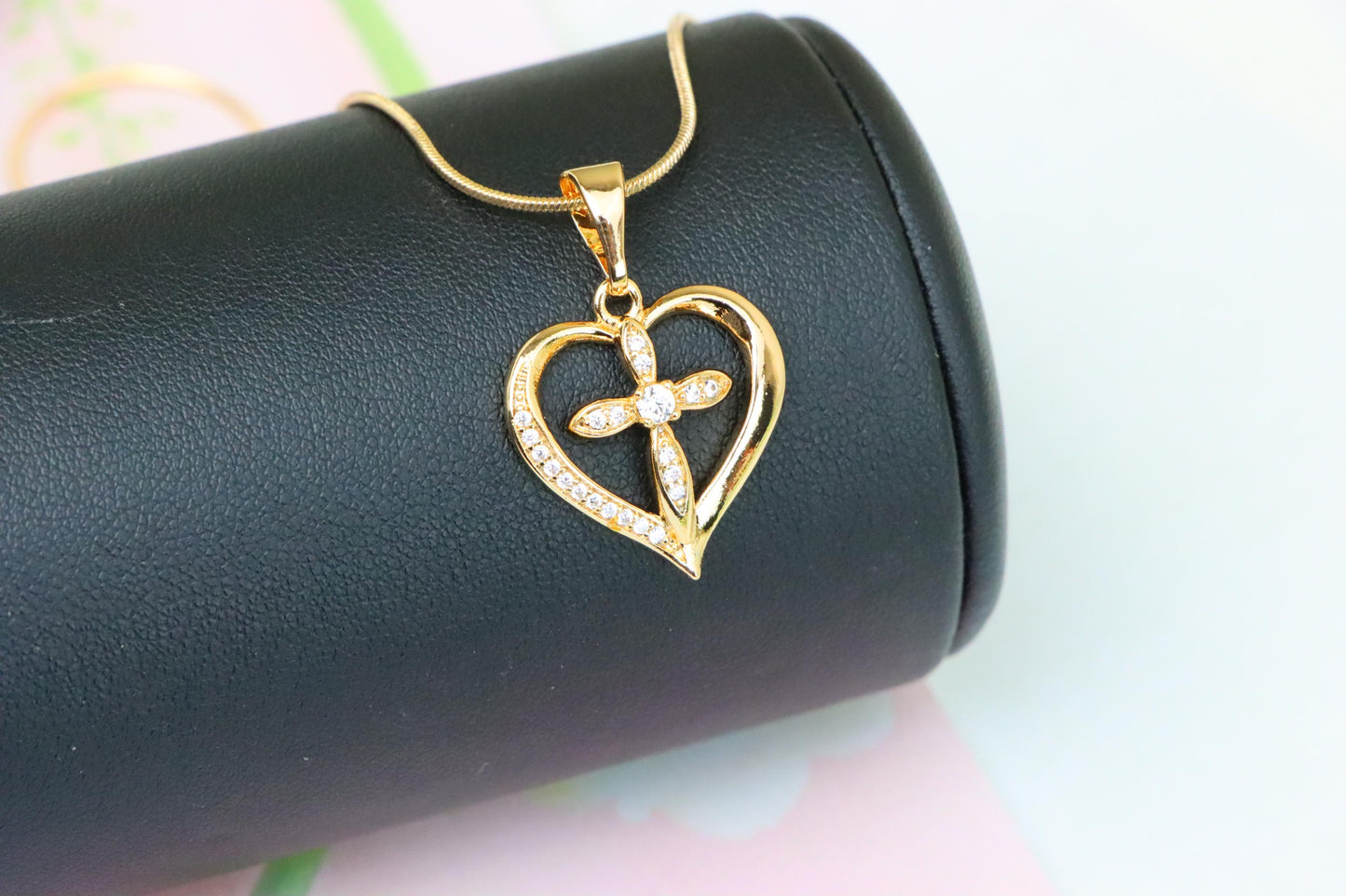 Heart-Shaped Rose Gold Cross Pendant with Sparkling Accents, XPPT1326 (2132-5)